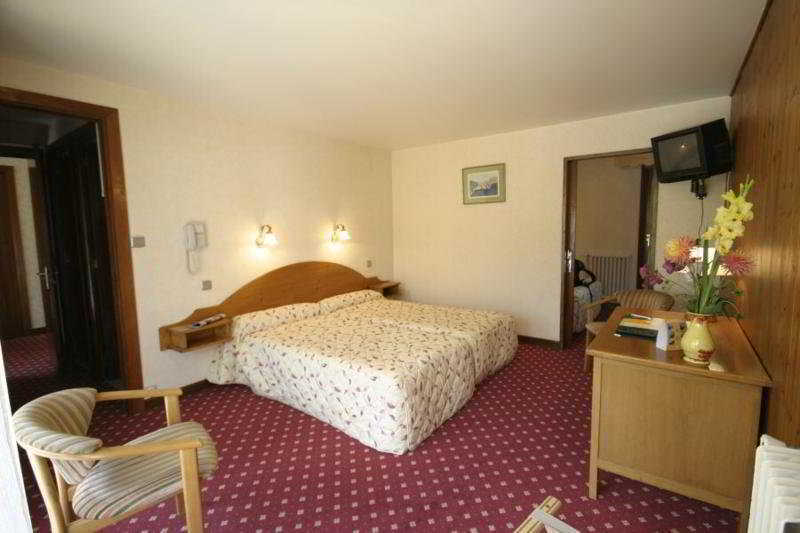 Chris-Tal Hotel Ле Уш Екстериор снимка