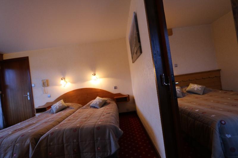 Chris-Tal Hotel Ле Уш Екстериор снимка